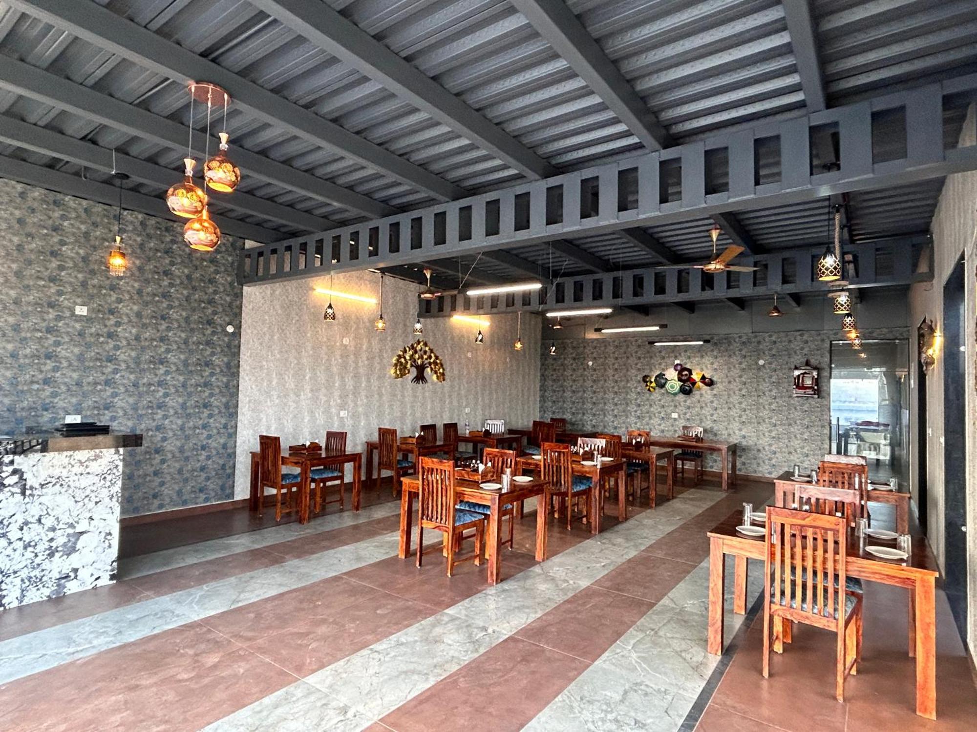 Royal Rajasthan Resort Sikar Buitenkant foto