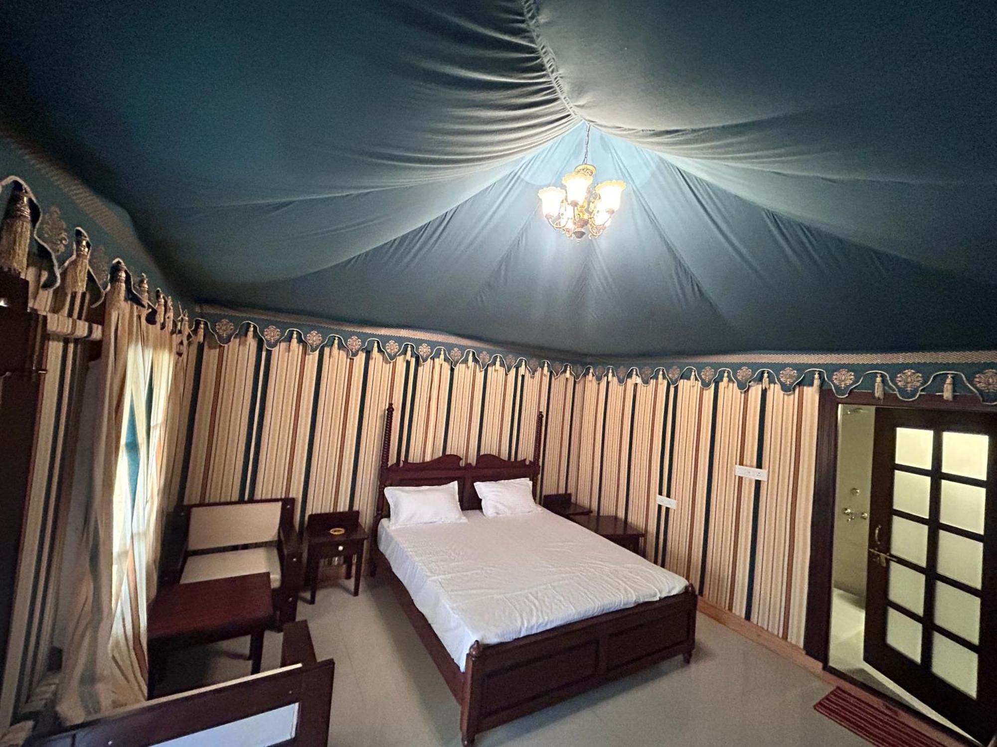 Royal Rajasthan Resort Sikar Buitenkant foto