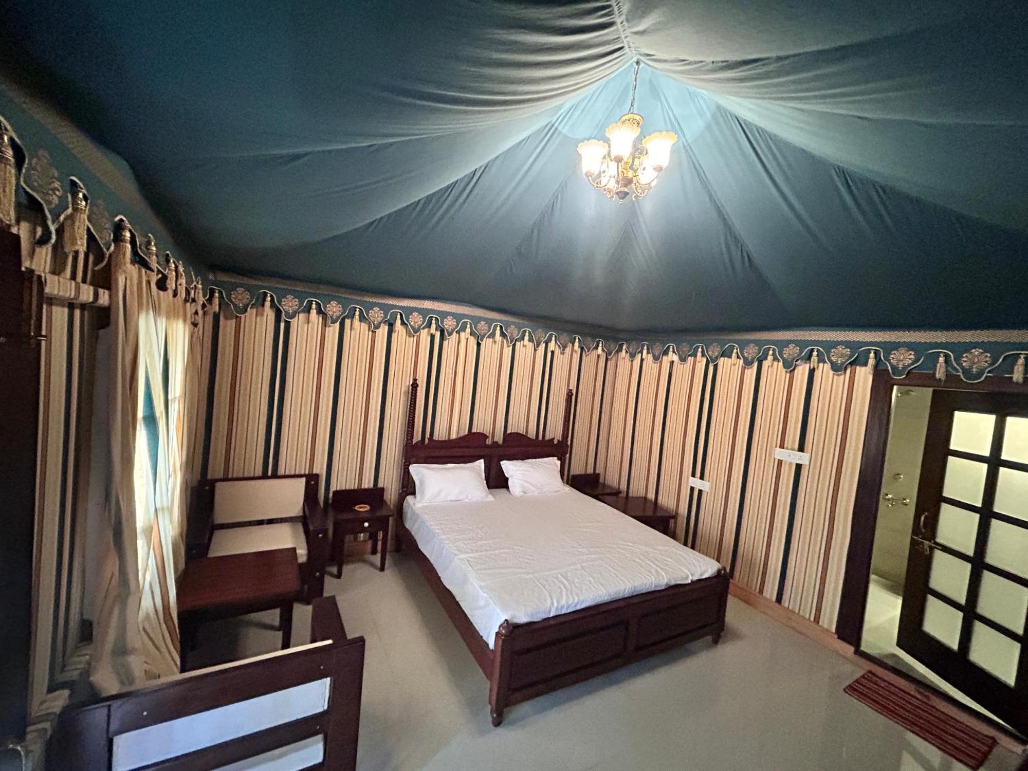 Royal Rajasthan Resort Sikar Buitenkant foto
