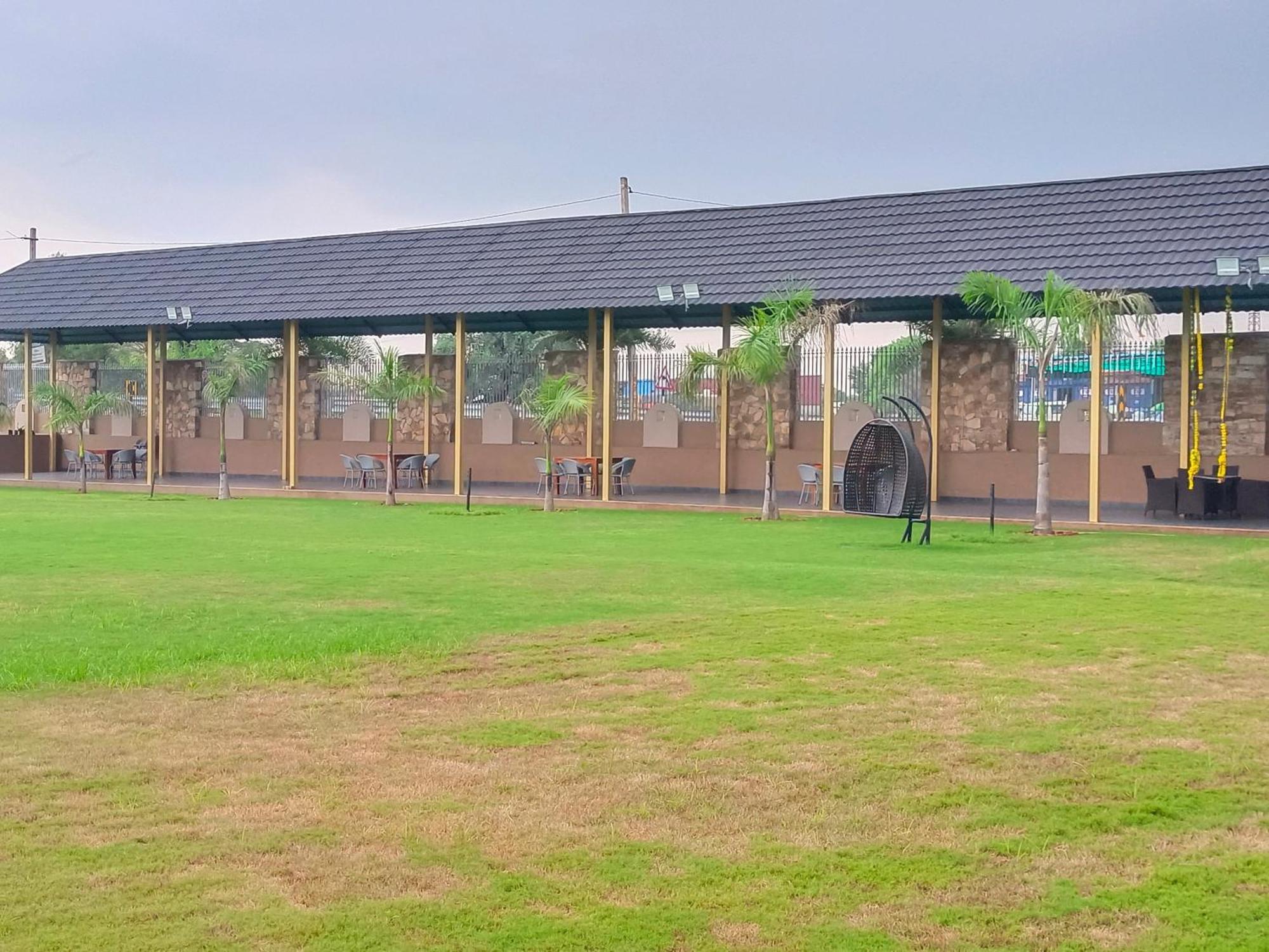 Royal Rajasthan Resort Sikar Buitenkant foto